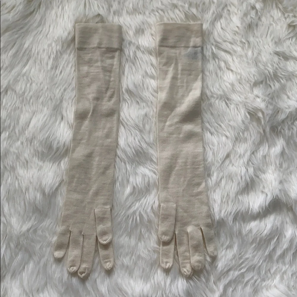 EXPRESS: Gloves - Size (One Size) - Picture 2 of 6